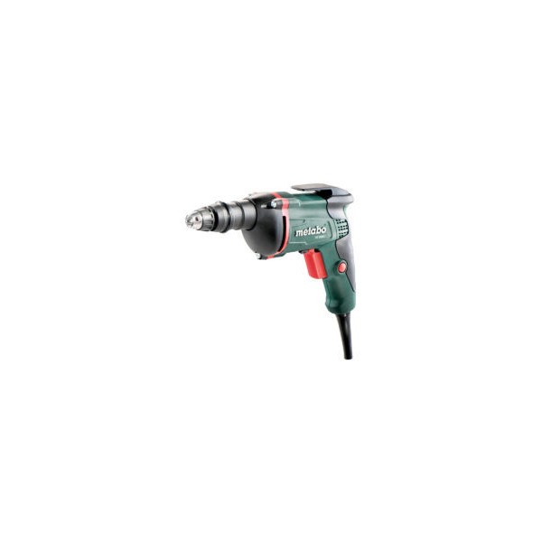 ATORNILLADOR SE4000 220V 620045000 PLADUR