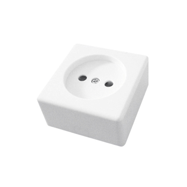 BASE ENCHUFE SIN T/T 16A 3608024